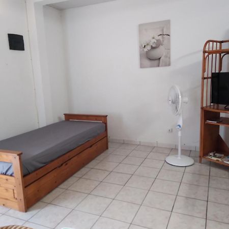 F2 Rez De Jardin Carbet Διαμέρισμα Λε Καρμπέ Εξωτερικό φωτογραφία