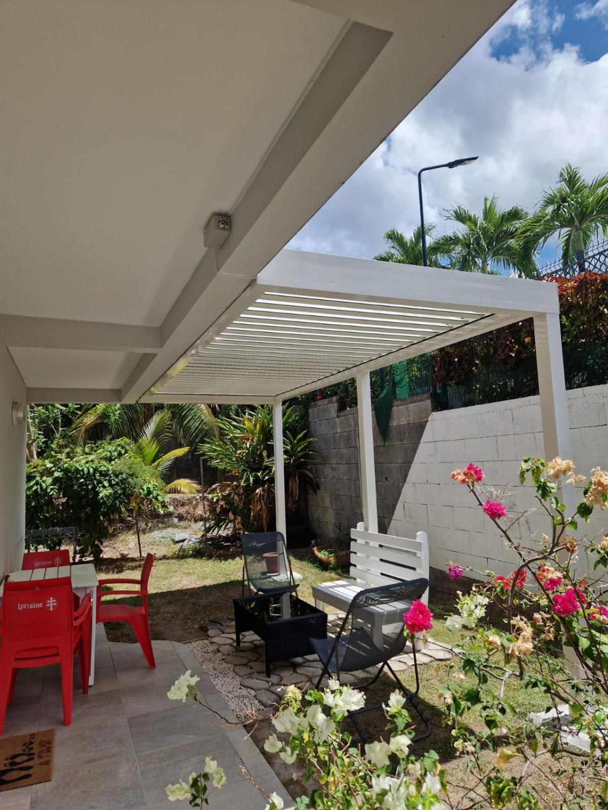 F2 Rez De Jardin Carbet Διαμέρισμα Λε Καρμπέ Εξωτερικό φωτογραφία